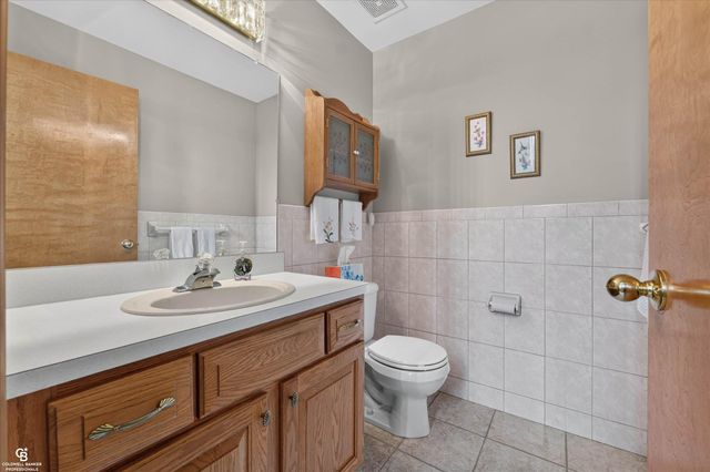 46640 Glen Pointe Drive, Shelby Twp, MI 48315