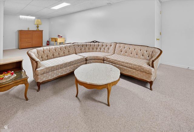 46640 Glen Pointe Drive, Shelby Twp, MI 48315