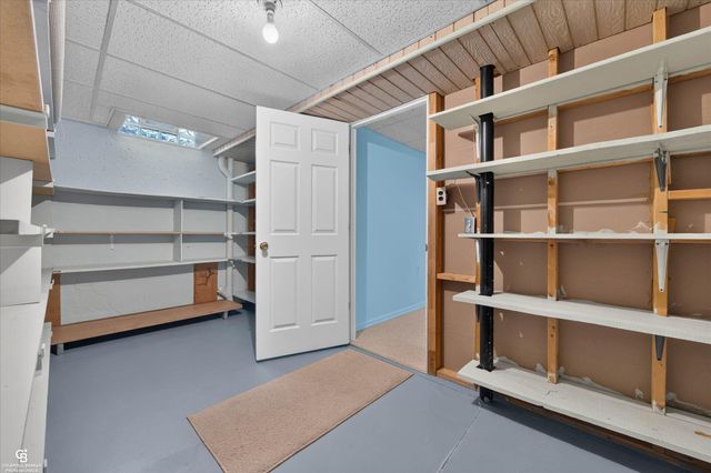 46640 Glen Pointe Drive, Shelby Twp, MI 48315