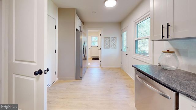 329 THISTLE LN, Perkasie, PA 18944