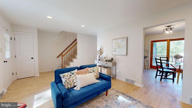 329 THISTLE LN, Perkasie, PA 18944