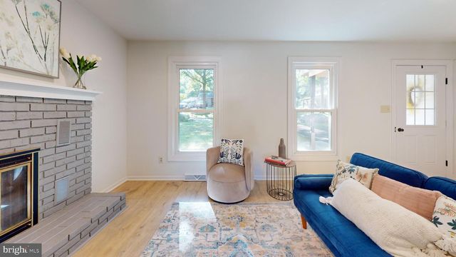 329 THISTLE LN, Perkasie, PA 18944