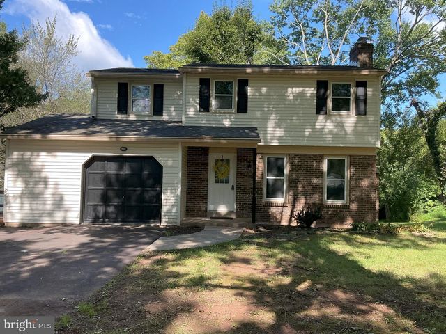 329 THISTLE LN, Perkasie, PA 18944