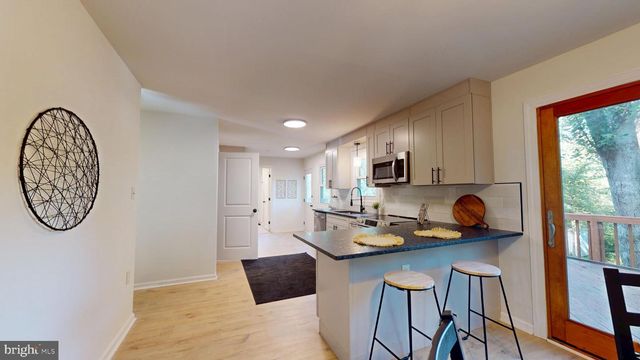 329 THISTLE LN, Perkasie, PA 18944