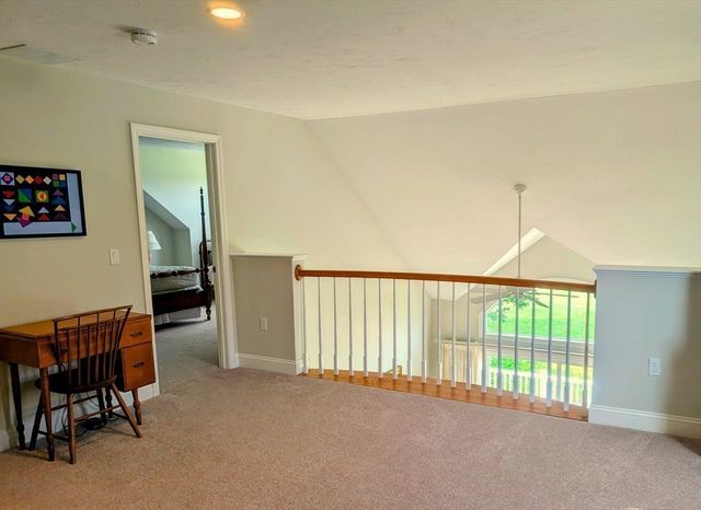 16 Amberwood Ct 16, Bourne, MA 02532