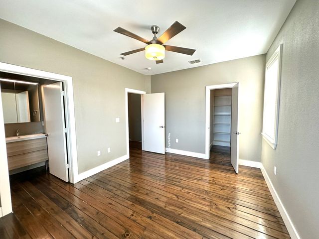1320 May Street 206, Fort Worth, TX 76104