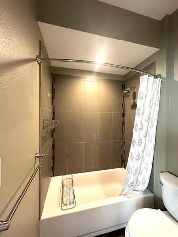 1320 May Street 206, Fort Worth, TX 76104