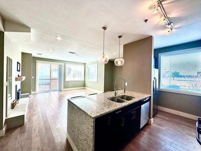 1320 May Street 206, Fort Worth, TX 76104