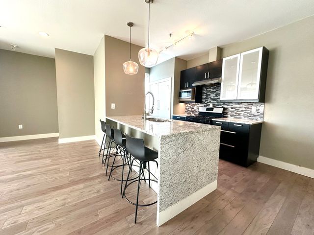 1320 May Street 206, Fort Worth, TX 76104