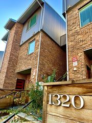 1320 May Street 206, Fort Worth, TX 76104