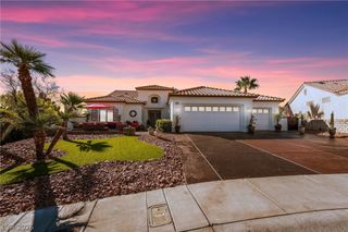 10001 Cresent Creek Drive, Las Vegas, NV 89134