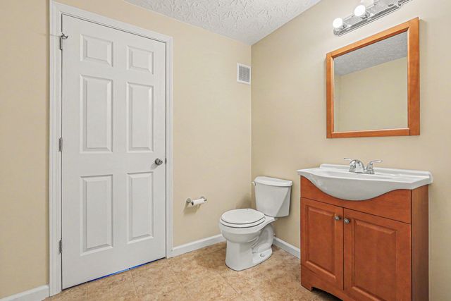 174 Ridgewood Drive, Alexandria, KY 41001