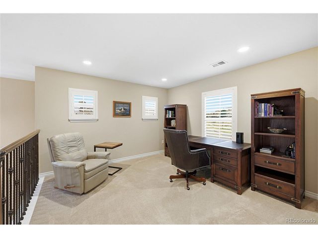 9500 Pendio Ct, Highlands Ranch, CO 80126