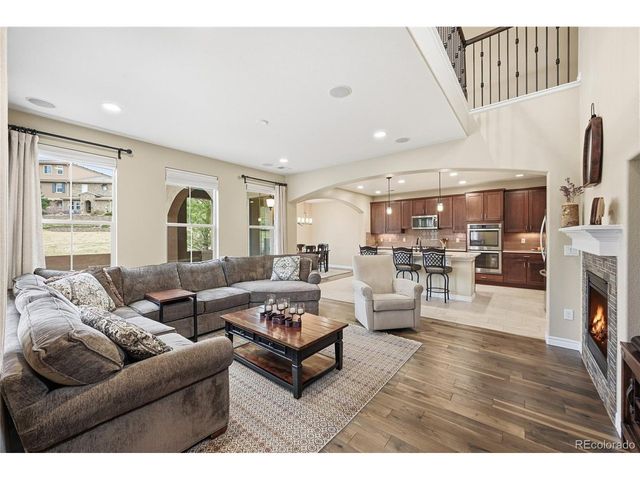 9500 Pendio Ct, Highlands Ranch, CO 80126