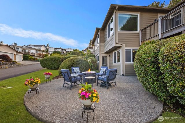 7989 E Barsay Lane, Port Orchard, WA 98366