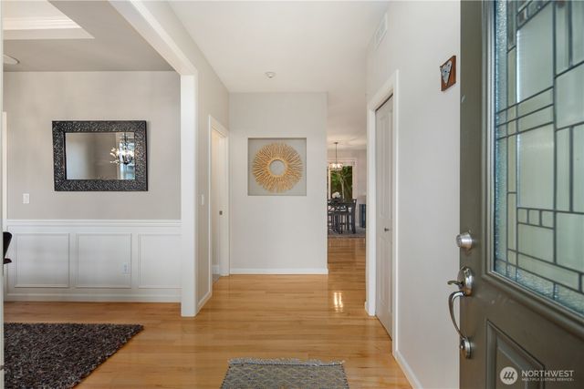 7989 E Barsay Lane, Port Orchard, WA 98366