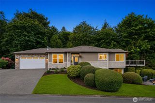 7989 E Barsay Lane, Port Orchard, WA 98366
