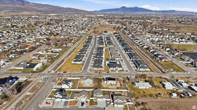 236 W 1250 S, Tremonton, UT 84337