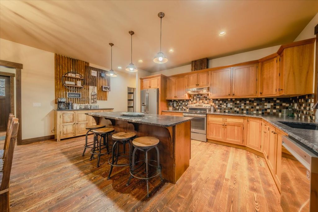 1444 Wilderness Club Drive, Eureka, MT 59917 photo 12