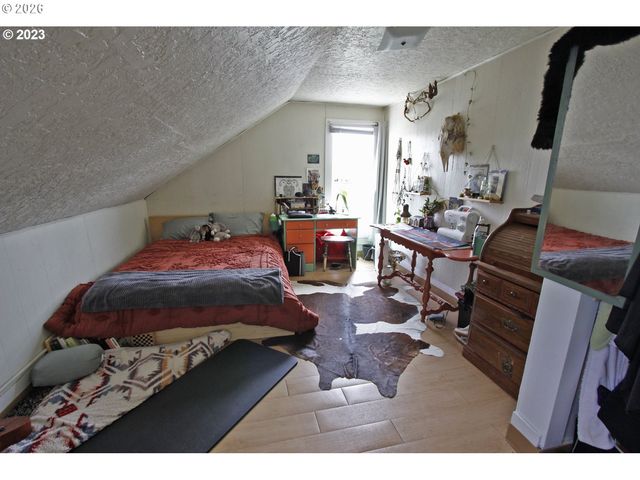 8414 Se 17TH Ave, Portland, OR 97202