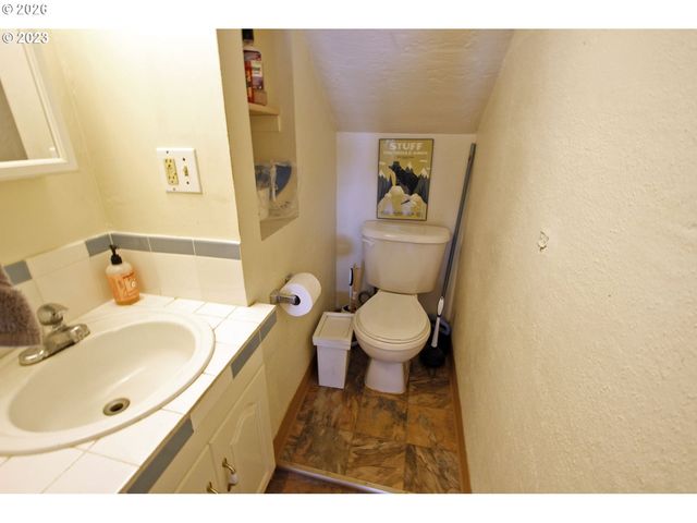 8414 Se 17TH Ave, Portland, OR 97202