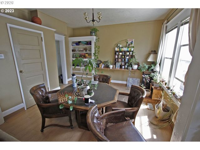 8414 Se 17TH Ave, Portland, OR 97202