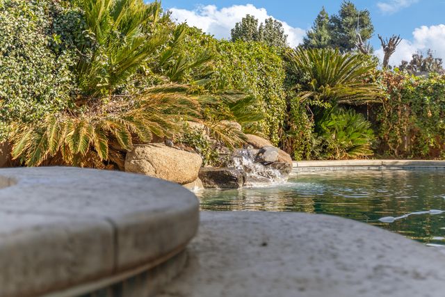 1644 Mccomb Avenue, Porterville, CA 93257