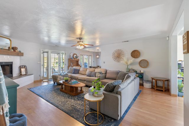 1644 Mccomb Avenue, Porterville, CA 93257