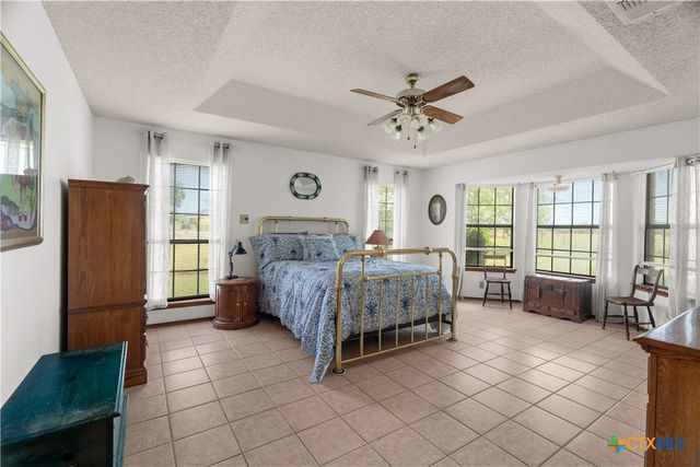 4911 Youngsford Road, Marion, TX 78124