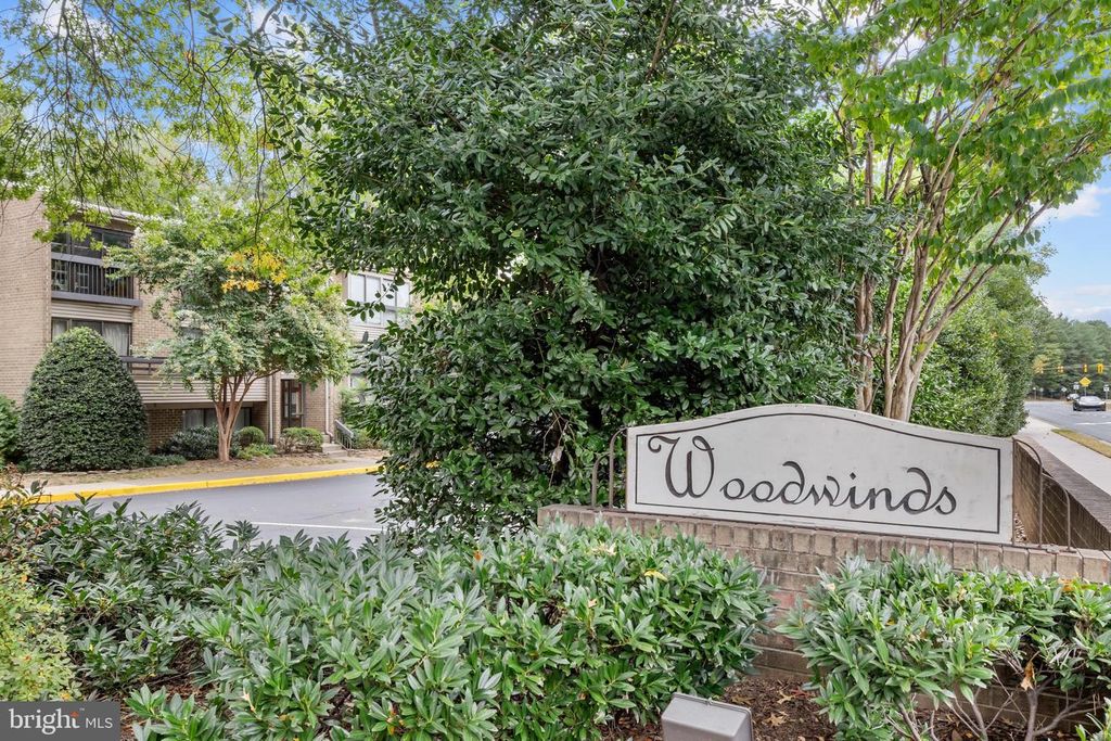 11648 IVYSTONE CT #1B2, Reston, VA 20191