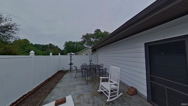 23713 Cole Street, Elkhart, IN 46516