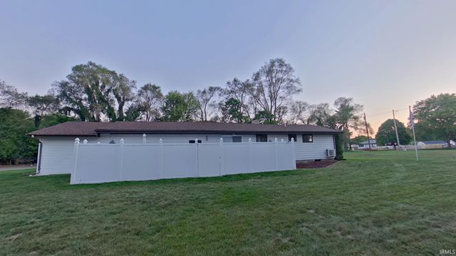 23713 Cole Street, Elkhart, IN 46516