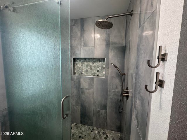 3945 E SALINAS Street, Phoenix, AZ 85044
