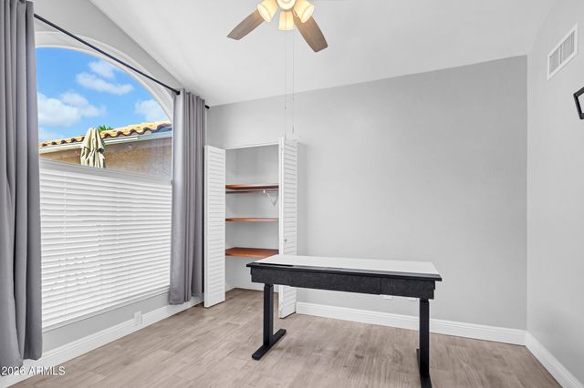3945 E SALINAS Street, Phoenix, AZ 85044