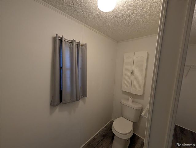 3817 S Townline Road, Houghton Lake, MI 48651