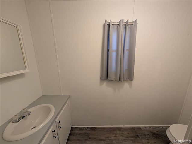 3817 S Townline Road, Houghton Lake, MI 48651