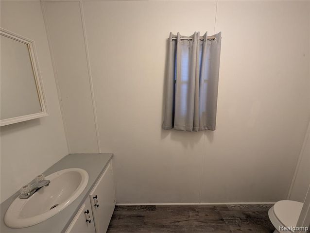 3817 S Townline Road, Houghton Lake, MI 48651