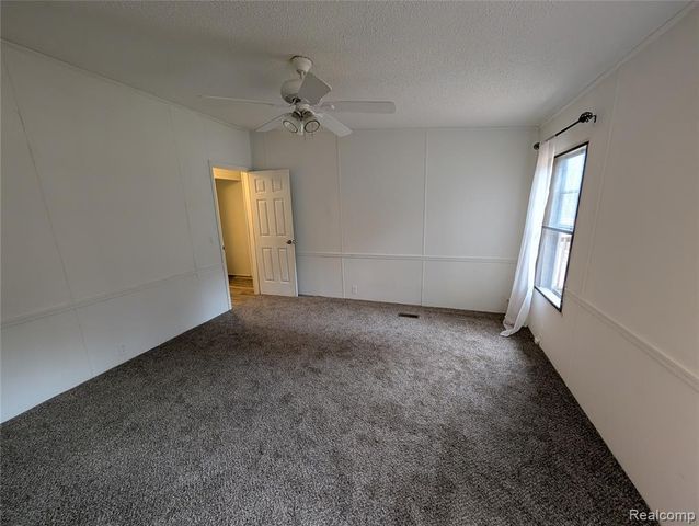 3817 S Townline Road, Houghton Lake, MI 48651