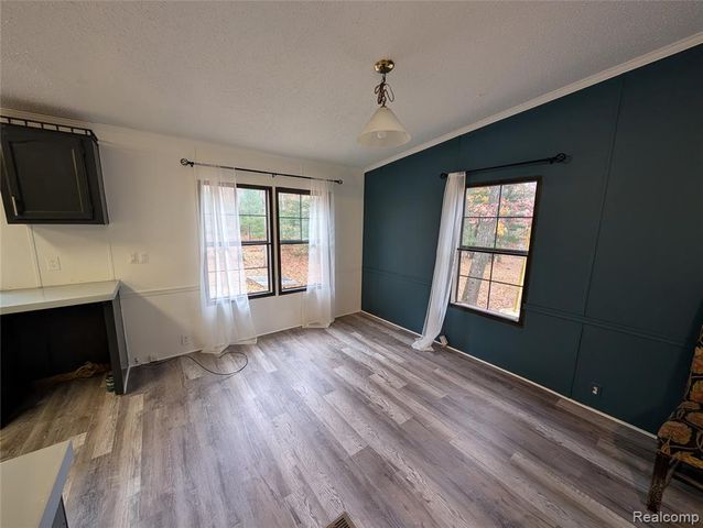 3817 S Townline Road, Houghton Lake, MI 48651