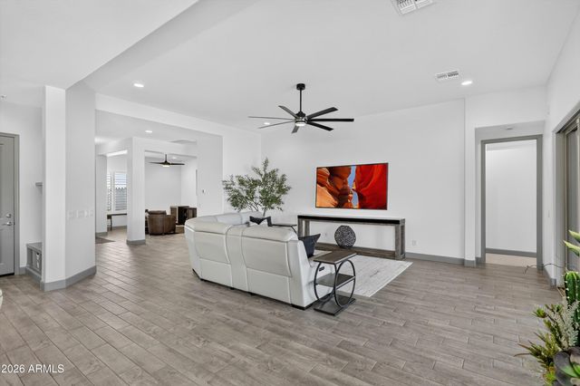 20229 W SAN JUAN Avenue, Litchfield Park, AZ 85340