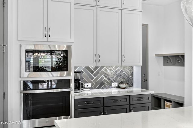 20229 W SAN JUAN Avenue, Litchfield Park, AZ 85340