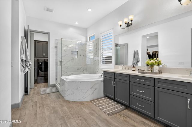 20229 W SAN JUAN Avenue, Litchfield Park, AZ 85340