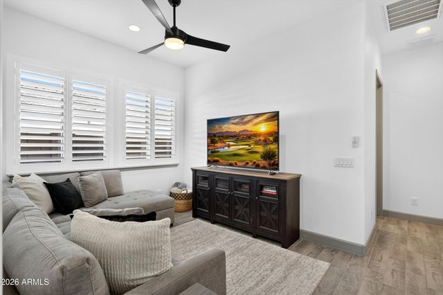 20229 W SAN JUAN Avenue, Litchfield Park, AZ 85340
