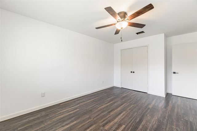 9414 Springview Lane, Houston, TX 77080