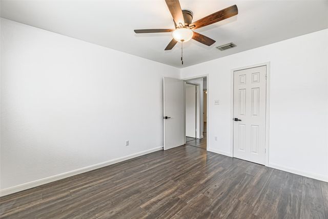 9414 Springview Lane, Houston, TX 77080