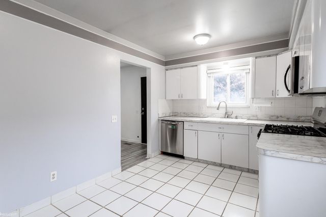 4153 Norbert Street, Warren, MI 48091