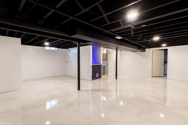 4153 Norbert Street, Warren, MI 48091