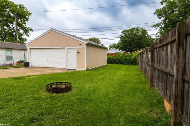 4153 Norbert Street, Warren, MI 48091
