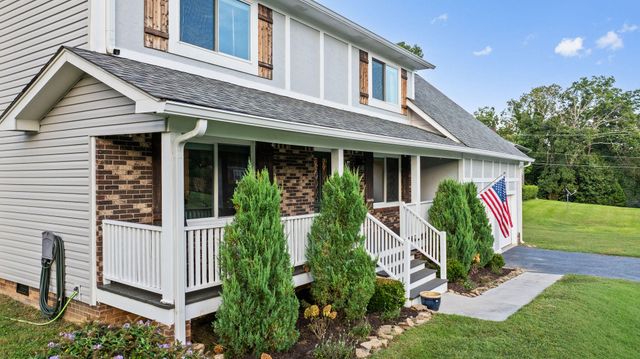 8307 Merry Weather Drive, Chattanooga, TN 37421