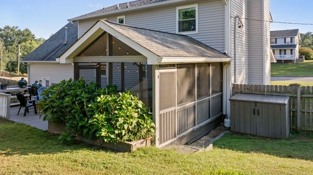 8307 Merry Weather Drive, Chattanooga, TN 37421